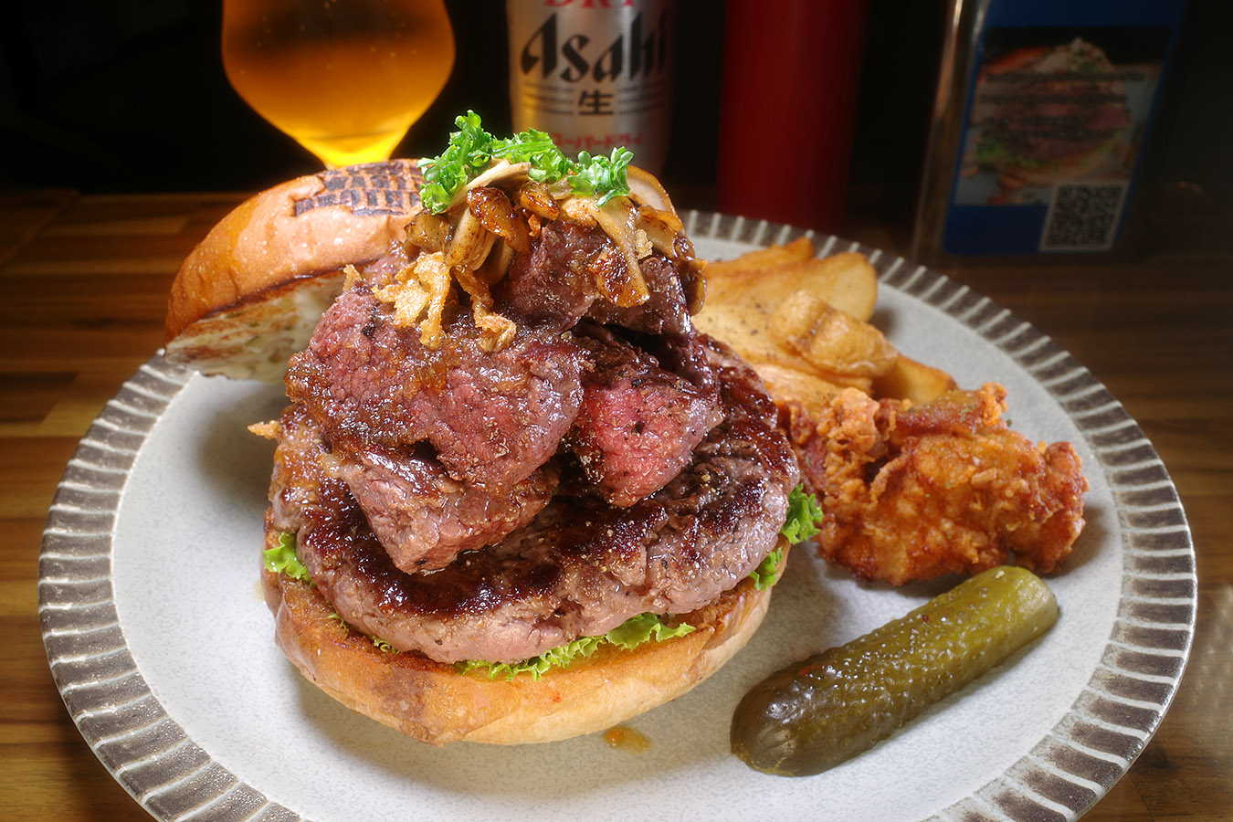 THE WAGYU BROTHERS [浅草] のA5和牛ランプステーキバーガー